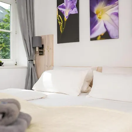 Kleine Residenz Gasthuis 3*